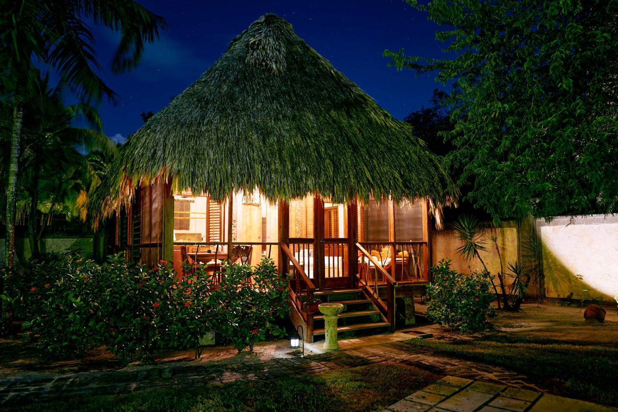 Turtle Inn By Francis Ford Coppola Placencia المظهر الخارجي الصورة