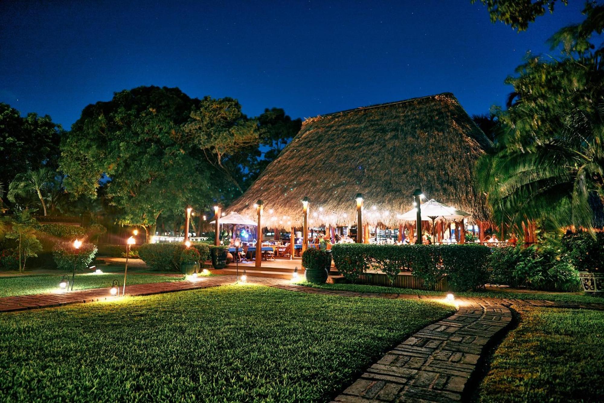 Turtle Inn By Francis Ford Coppola Placencia المظهر الخارجي الصورة
